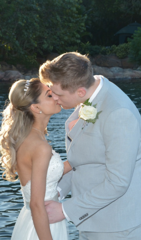 Discovery Cove Orlando Wedding