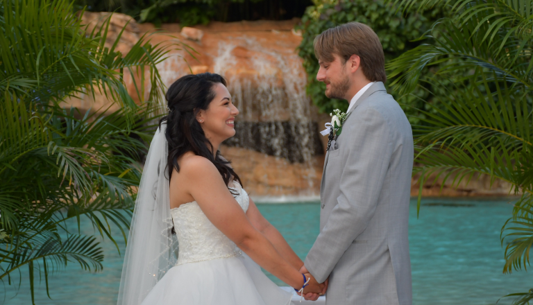 Discovery Cove Orlando Wedding