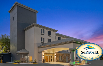 Spark by Hilton Orlando near SeaWorld